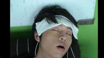 明星的裸睡照片曝光,隐私泄露引发热议！”